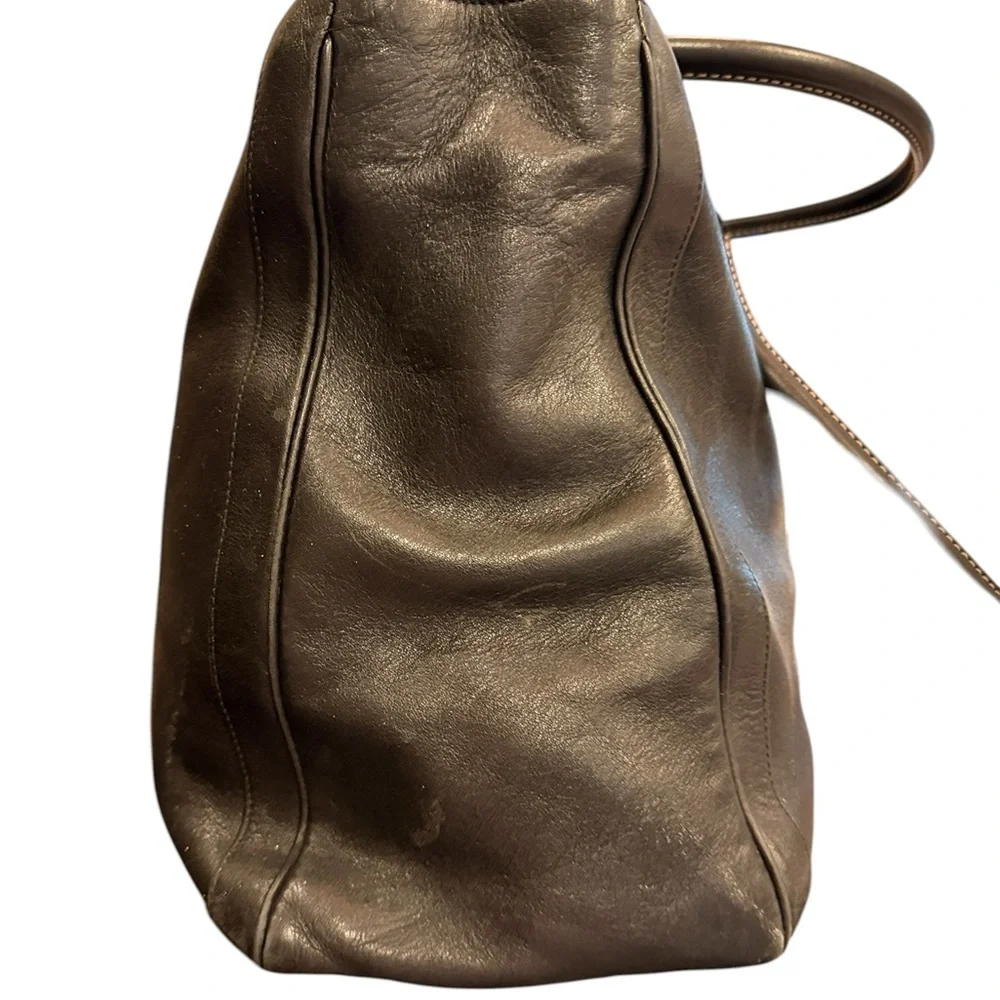 Coach Vintage Legacy Black Leather Tote with Double Handles - Picture 3 of 13